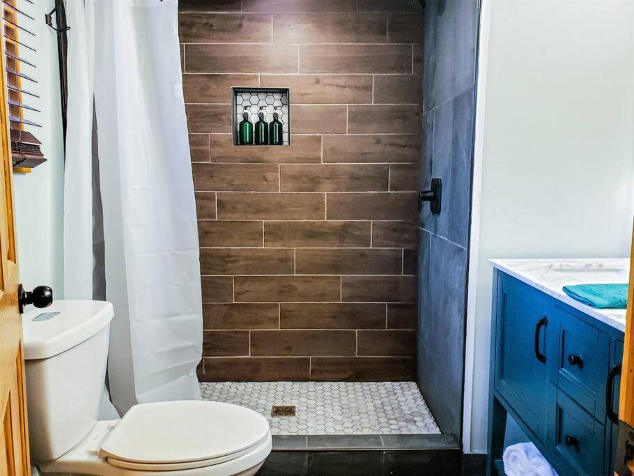 Fall Getaway Resort-3 King Suites, Dog-Friendly Seeley Kültér fotó
